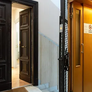 https://vaticana-residenza-ottaviani.it-romehotels.com