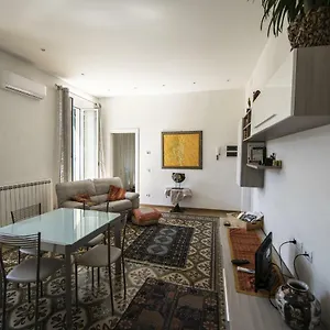 Hébergement de vacances Annalisa's Flat